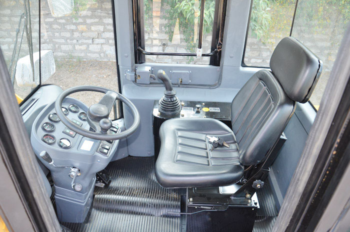 CS936
